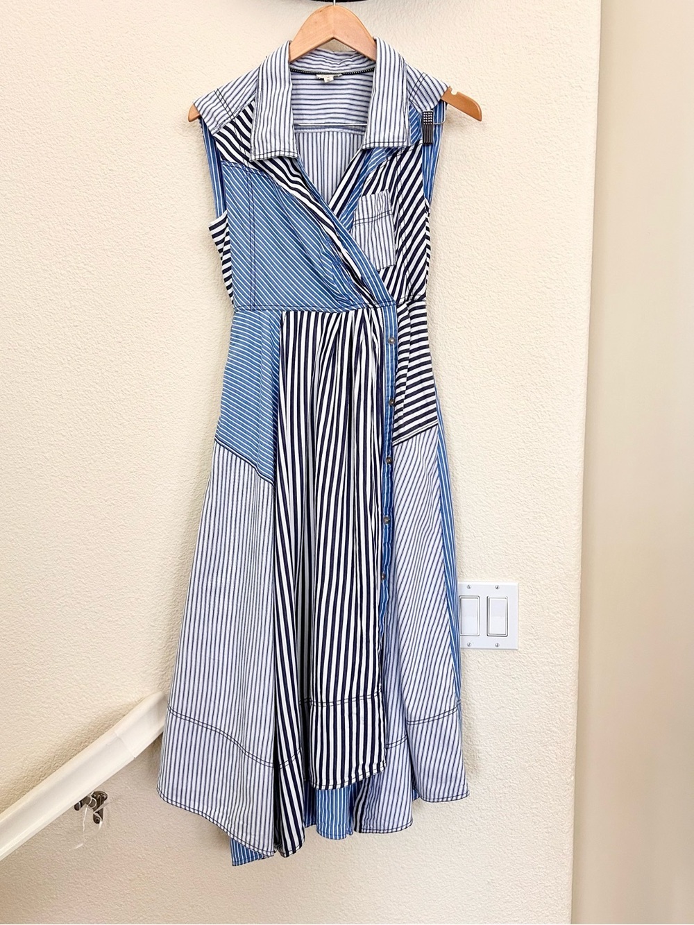 Anthropologie Pilcro Asymmetrical Button-Front Wrap Shirt Dress blue white XS - Picture 5 of 14